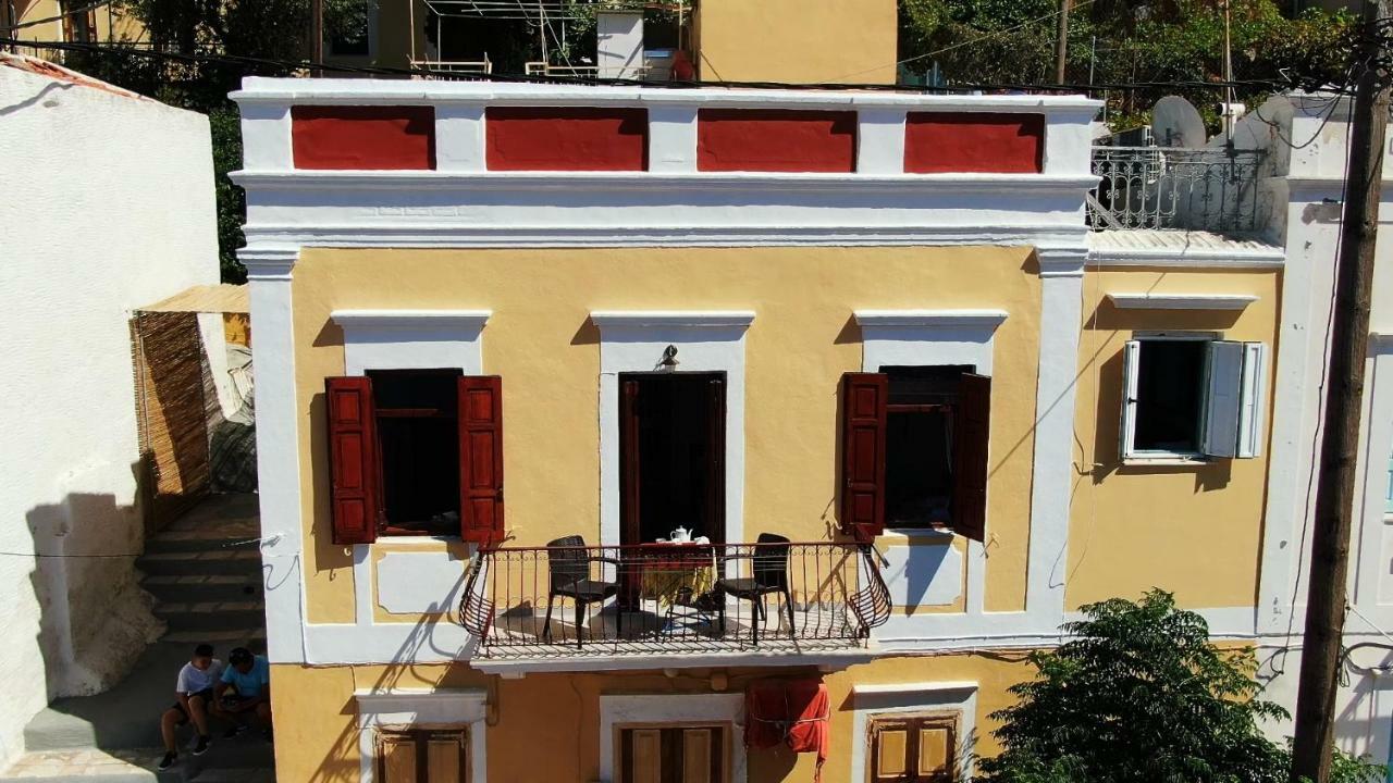 Villa Pitini Simi Zewnętrze zdjęcie